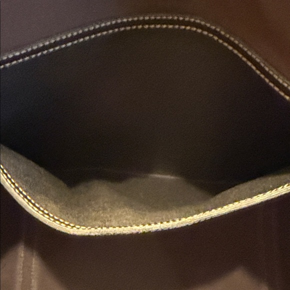 ❌ SOLD ❌Gucci Signature Brown  Tote Bag - Picture 15 of 15